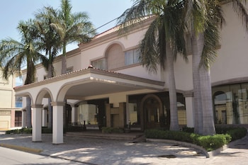 best western centro cadereyta