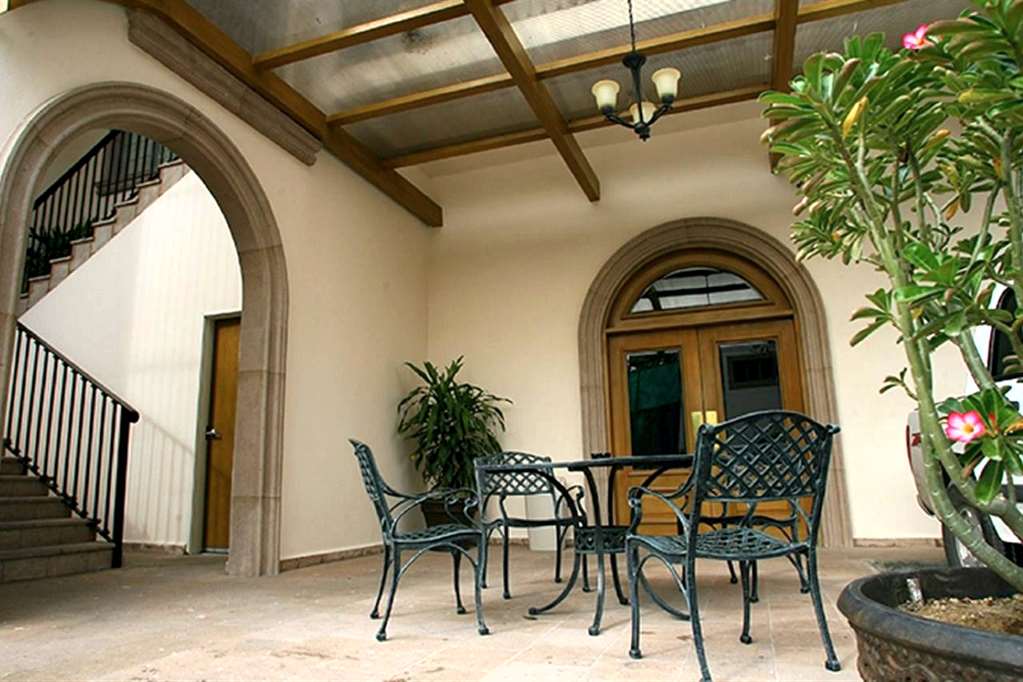 best western centro cadereyta