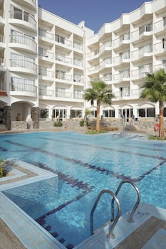 royal star beach resort