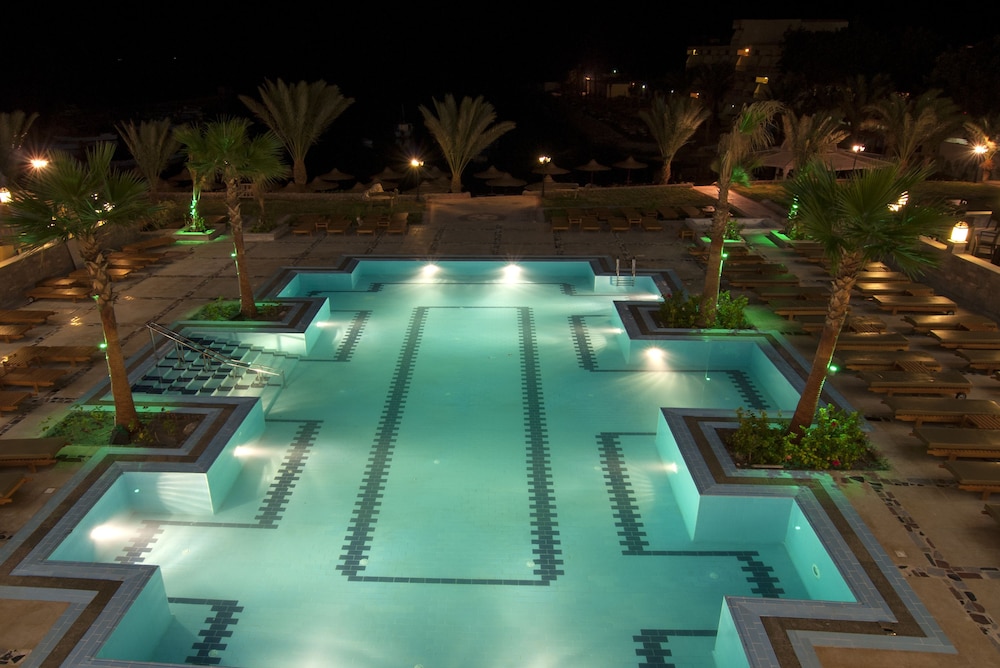 royal star beach resort