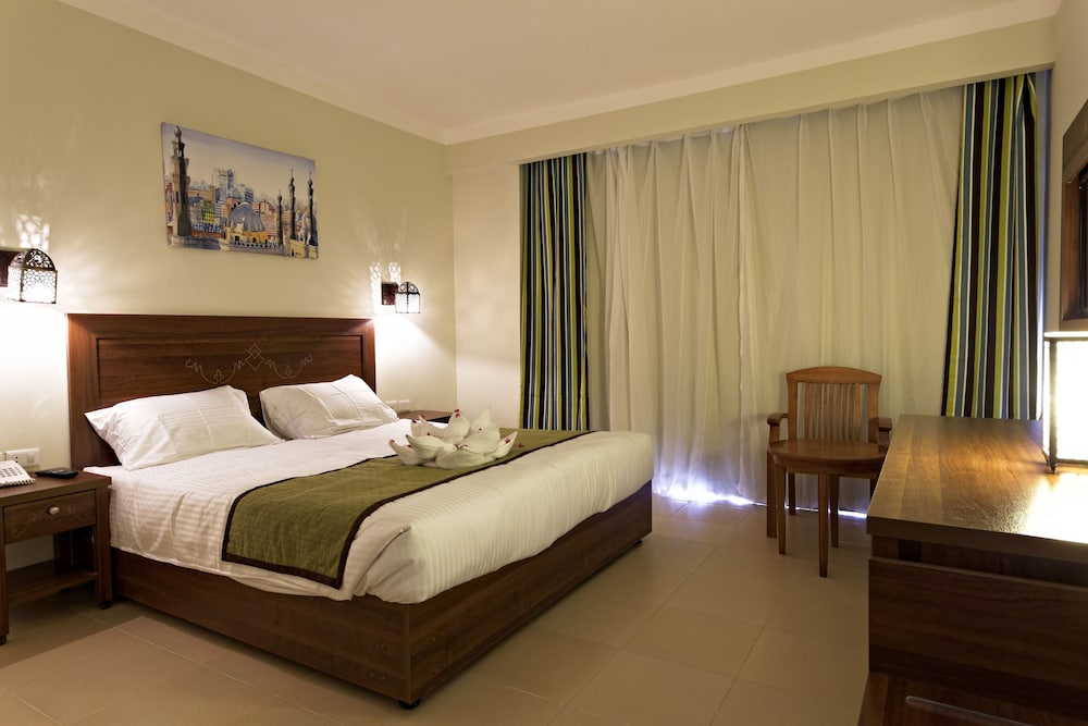 royal star beach resort