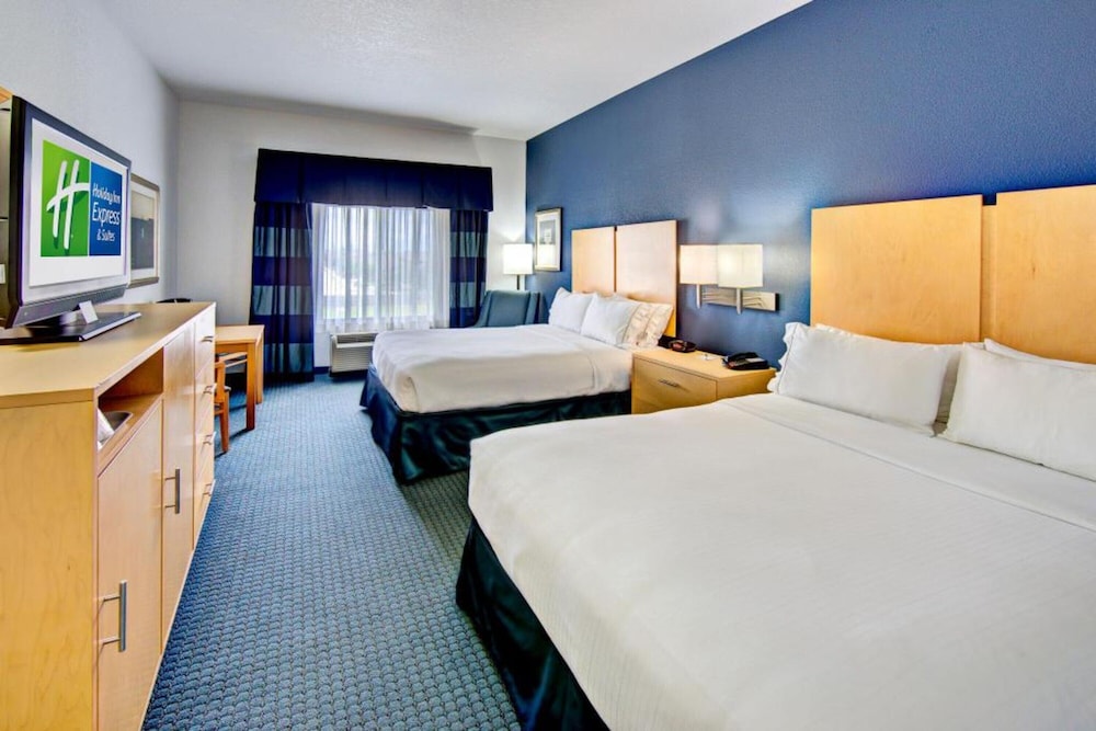 holiday inn express and suites hutto