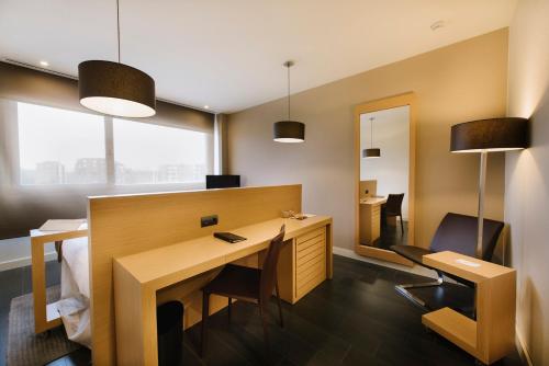rafaelhoteles forum alcala