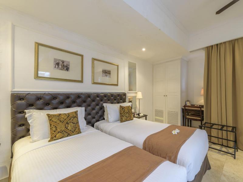 The Colony Hotel,Kerobokan>>Bali,5 star