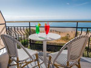 Checkin Garbi,Calella>>Barcelona,3 star