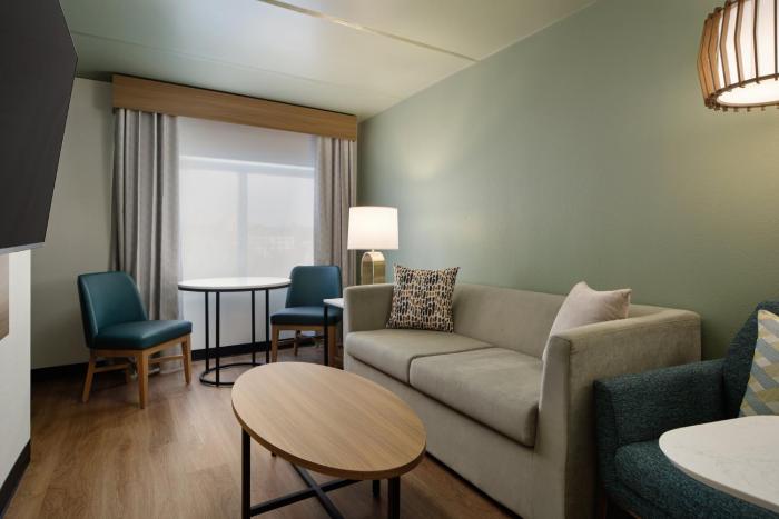 holiday inn savannah s i 95 gateway by ihg