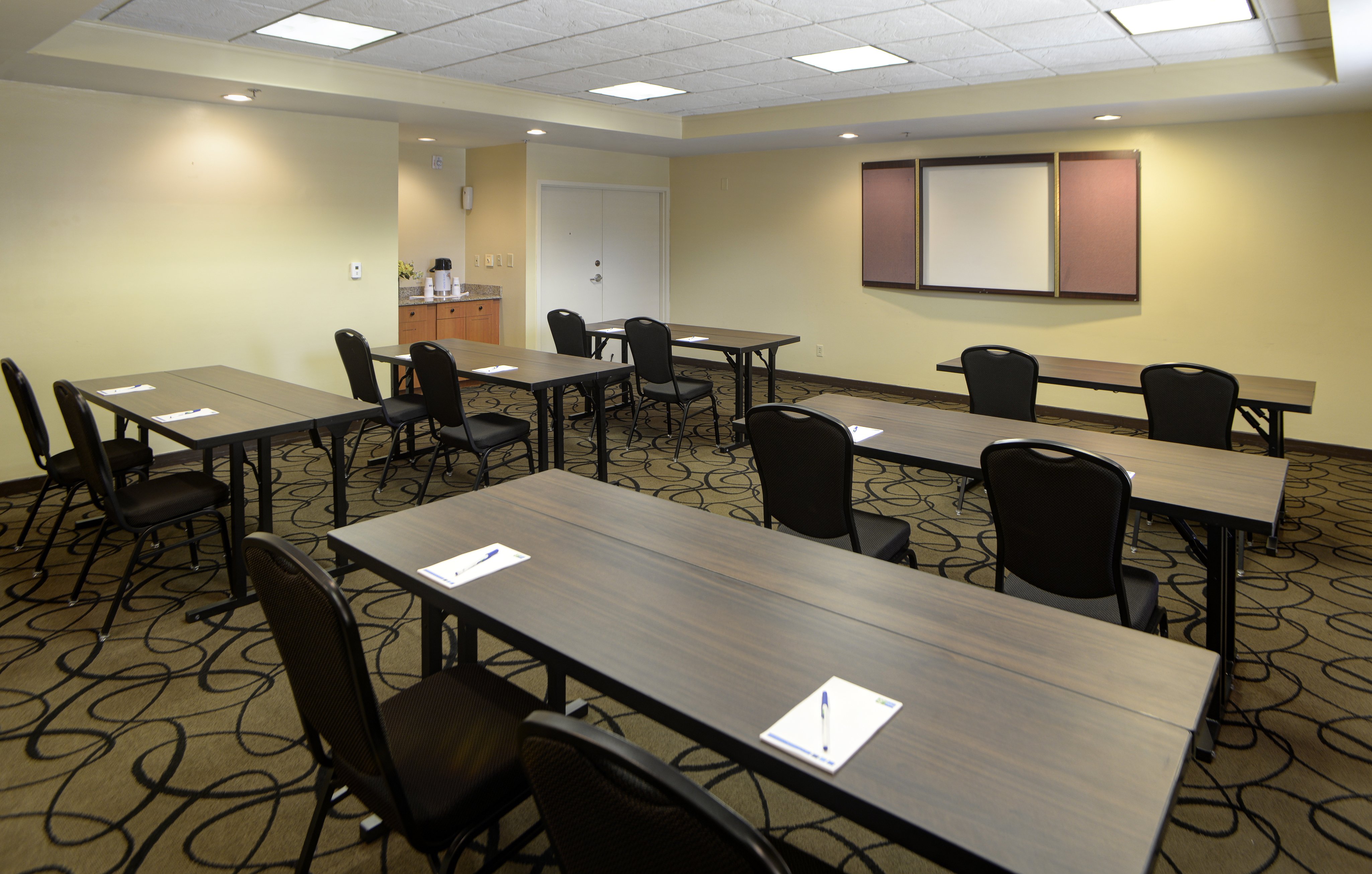 holiday inn express indianapolis south by ihg