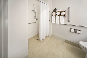 Holiday Inn Express Indianapolis South By Ihg,Indiana>>Beech Grove,3 star