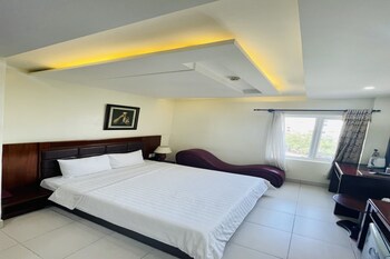 binh hung hotel