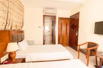binh hung hotel