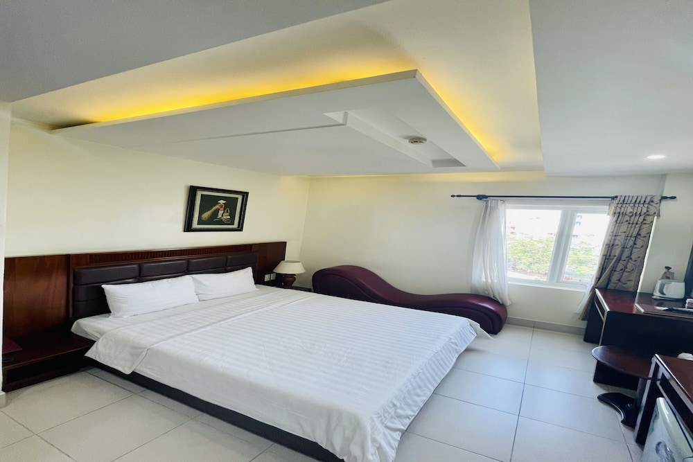 binh hung hotel
