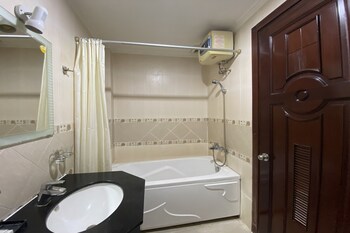 Binh Hung Hotel,Tan Binh>>Ho Chi Minh City,3 star