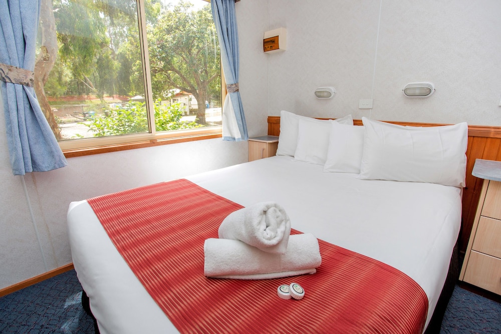 Big4 Yarra Valley Park Lane Holiday Park,Badger Creek>>Aireys Inlet,3 star