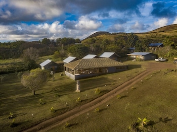 Cabañas Henua Iti,Hanga Roa>>Easter Island,3 star