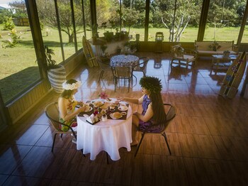 cabanas henua iti