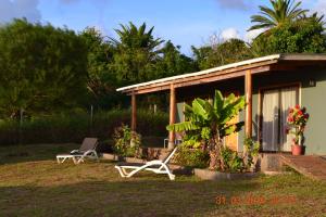 cabanas henua iti