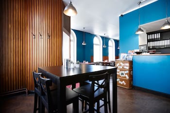 hotel liegeplatz 13 kiel by premiere classe