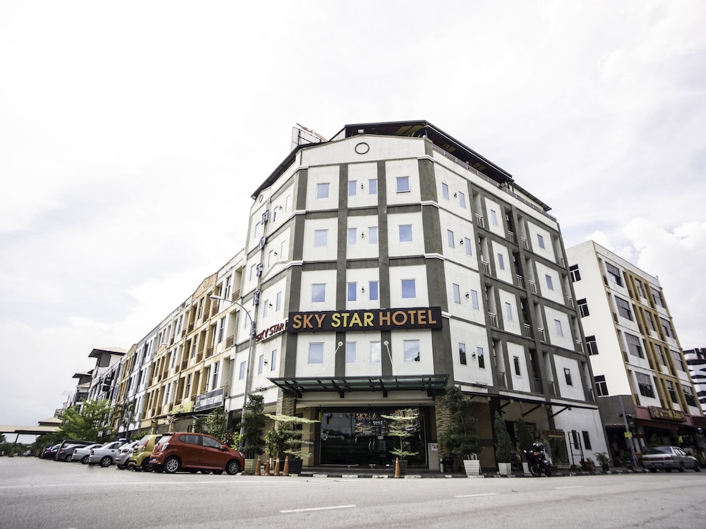 sky star hotel at klia klia2