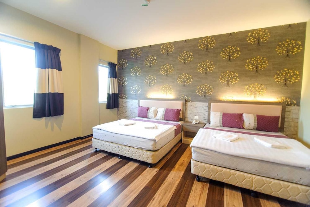 sky star hotel at klia klia2