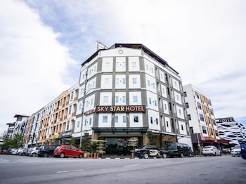 sky star hotel at klia klia2