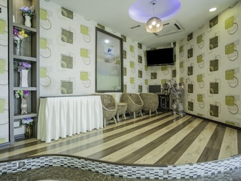 sky star hotel at klia klia2