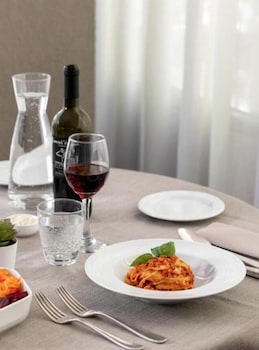 Hotel Eliseo,Fogliano Marina>>Emilia-Romagna,3 star