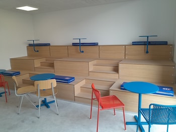 ucpa sport station hostel paris