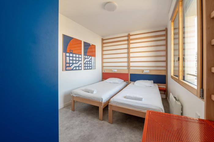 ucpa sport station hostel paris
