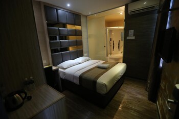 kota heritage hotel