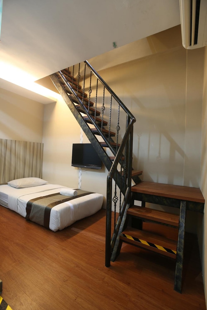 kota heritage hotel
