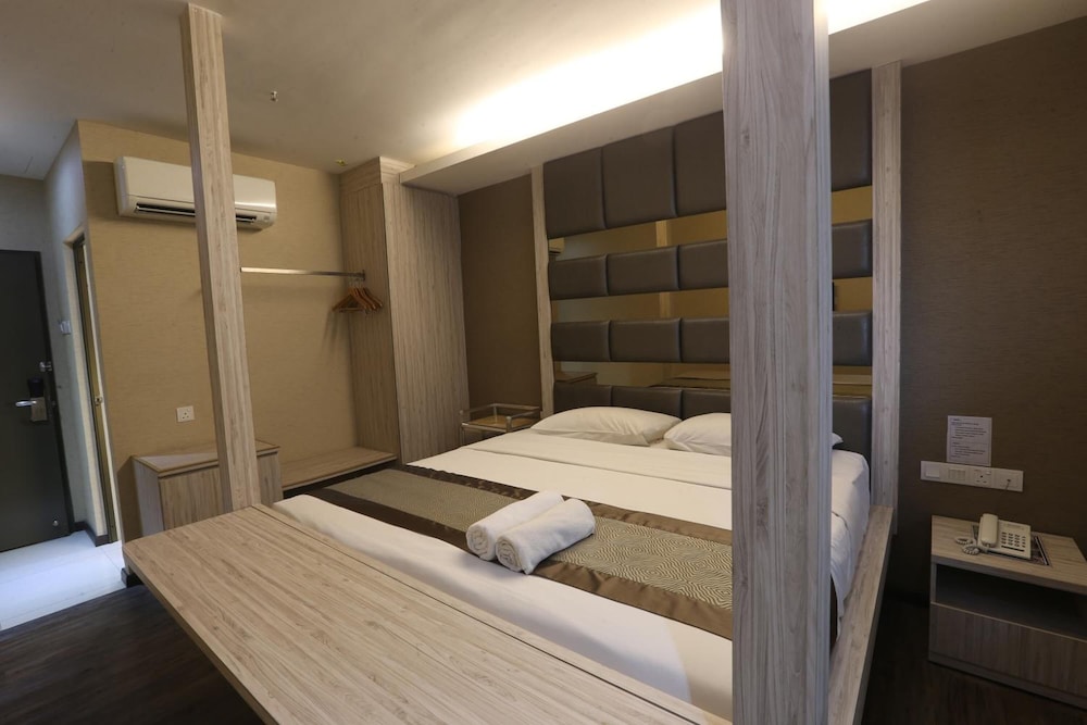 kota heritage hotel