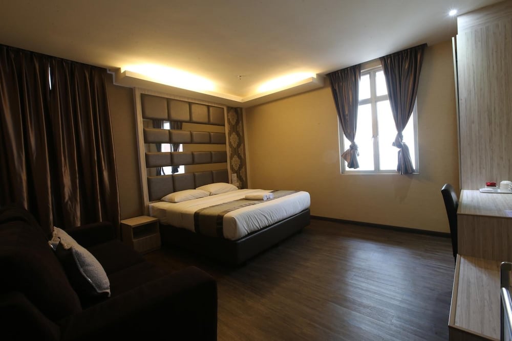 kota heritage hotel
