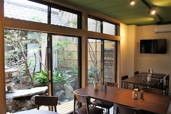juyoh hotel hostel