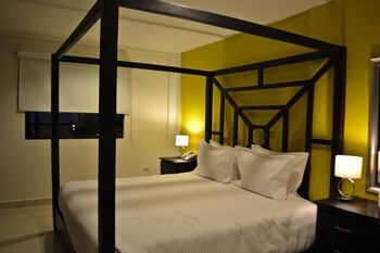 wayak hotel and suites