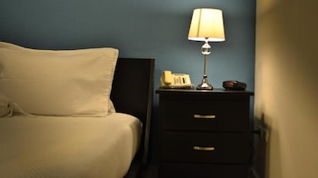 wayak hotel and suites