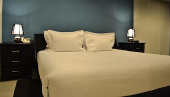 wayak hotel and suites