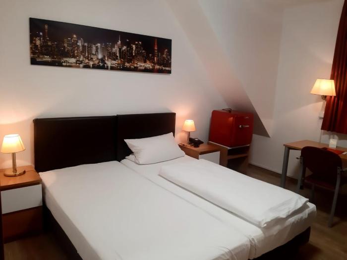 hotel columbus