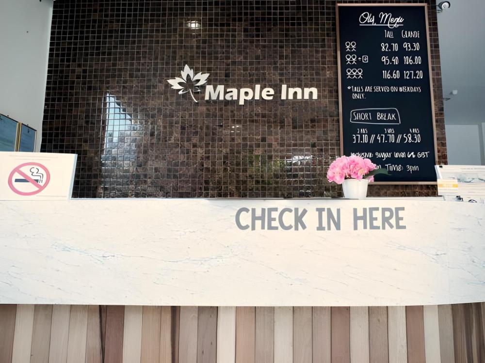 maple inn