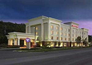Hampton Inn Ithaca,New York>>Ithaca,3 star