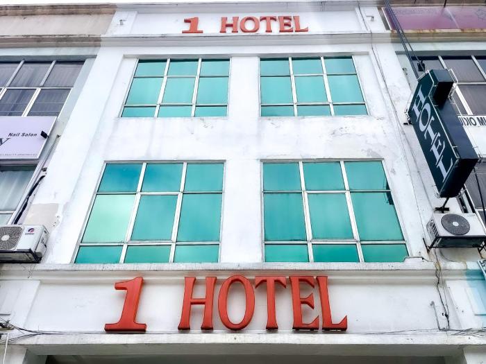 1 hotel taman connaught