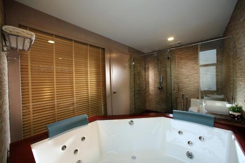 izumi hotel bukit bintang