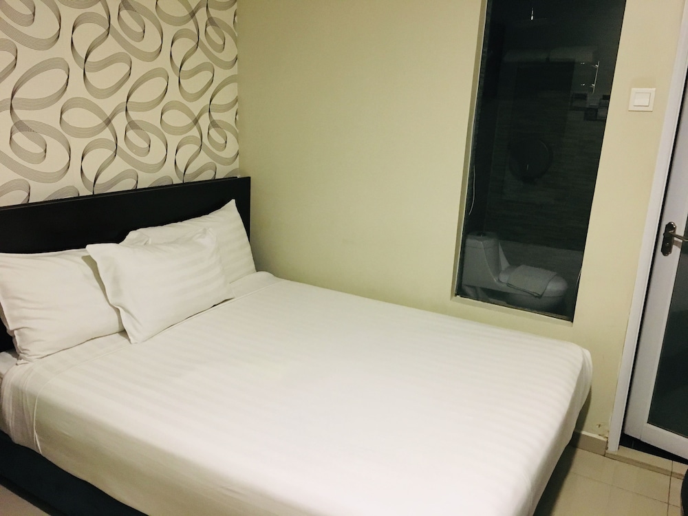 izumi hotel bukit bintang