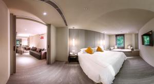 the gaia hotel taipei