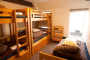 ks house tokyo oasis hostel