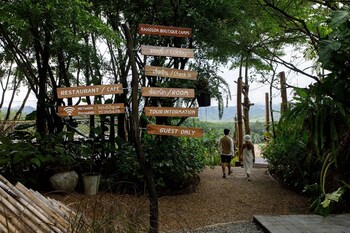 khaosok boutique camps