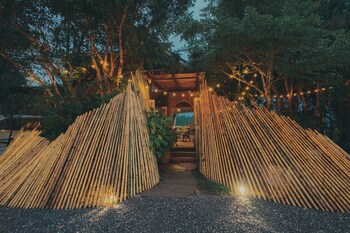 khaosok boutique camps