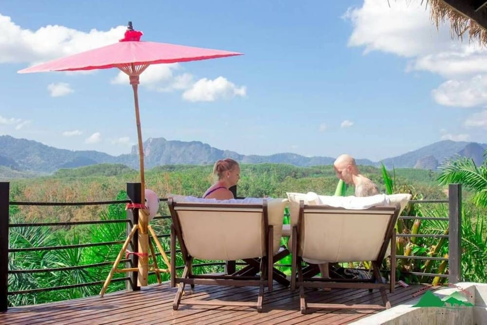 khaosok boutique camps