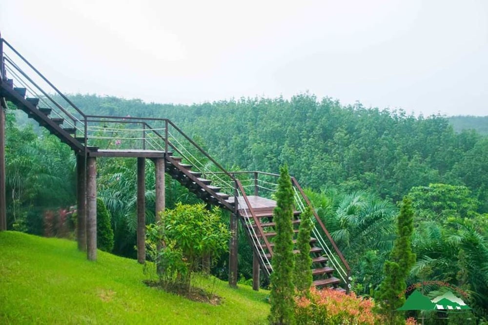 khaosok boutique camps