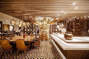 radisson blu hotel dubai deira creek