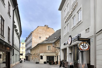 Aplend City Hotel Perugia,Old Town Bratislava>>Bratislava,3 star